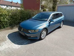 Blau Gebraucht 2017 VW Passat Comfortline Kombi | 13.800 € (Fairer Preis)
