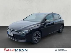 Schwarz Neu 2024 VW Golf VIII Move Limousine | 33.479 € (Etwas zu teuer)