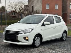 Weiß Gebraucht 2023 Mitsubishi Space Star Select Limousine | 8.790 € (Superpreis)