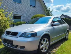 Grau Gebraucht 2000 Opel Astra Coupé | 650 € (Guter Preis)