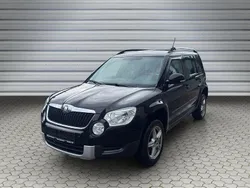 Schwarz Gebraucht 2010 Skoda Yeti Plus Edition SUV | 2.990 € (Superpreis)