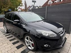 Schwarz Gebraucht 2013 Ford Focus ST Kombi | 5.000 € (Guter Preis)