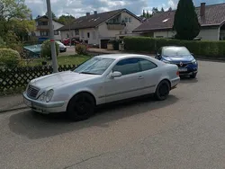 Silber Gebraucht 1999 Mercedes 320 Coupé | 1.500 €