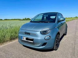 Blau Gebraucht 2021 Fiat 500e Icon Cabrio | 20.490 € (Fairer Preis)