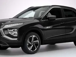 Pantherschwarz Neu 2024 Mitsubishi Eclipse Cross Plus SUV | 36.780 €