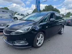 Schwarz Gebraucht 2018 Opel Zafira Tourer Van / Kleinbus | 9.990 € (Guter Preis)