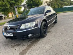 Blau Gebraucht 2005 VW Phaeton Limousine | 5.100 € (Teuer)