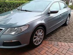 Grau Gebraucht 2009 VW Passat Limousine | 7.999 €