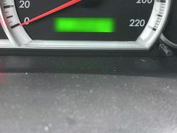 Grau Gebraucht 2008 Chevrolet Captiva SUV | 1.850 € (Fairer Preis)