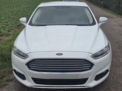 Weiß Gebraucht 2016 Ford Mondeo Kombi | 7.500 € (Teuer)