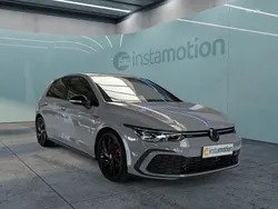 Grau Gebraucht 2024 VW Golf VIII GTI Limousine | 34.219 € (Fairer Preis)