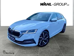 Moon weiß met. Gebraucht 2020 Skoda Octavia First Edition Kombi | 25.990 € (Teuer)