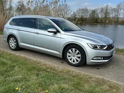 Silber Gebraucht 2017 VW Passat Highline Kombi | 10.999 € (Fairer Preis)