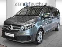 Lackfarbe selenitgrau metallic Gebraucht 2020 Mercedes V220 Avantgarde Edition Van / Kleinbus | 49.950 € (Etwas zu teuer)