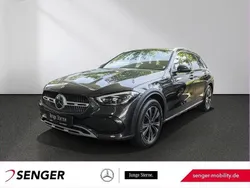 Grau Gebraucht 2023 Mercedes C220 Avantgarde Limousine | 41.880 € (Fairer Preis)