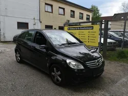 Schwarz Gebraucht 2007 Mercedes B200 Van / Kleinbus | 4.999 € (Etwas zu teuer)