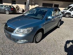 Grau Gebraucht 2011 Skoda Octavia Family Kombi | 4.999 € (Guter Preis)