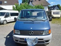 Blau Gebraucht 1999 Mercedes Vito Van / Kleinbus | 3.450 € (Superpreis)