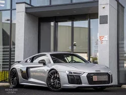 Grau Gebraucht 2015 Audi R8 Coupé Sport Coupé | 124.950 €