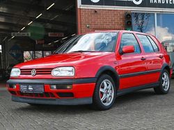 Rot Gebraucht 1996 VW Golf III GTI Limousine | 14.990 €