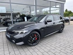 Schwarz Gebraucht 2023 BMW 330e Performance Limousine | 40.400 € (Guter Preis)