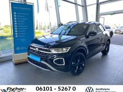 Deep black Gebraucht 2025 VW T-Roc Style SUV | 34.450 € (Fairer Preis)