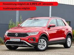 Kings red metallic Gebraucht 2022 VW T-Roc Life SUV | 21.249 € (Fairer Preis)