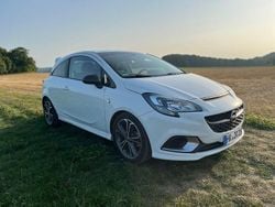 Weiß Gebraucht 2019 Opel Corsa S Kleinwagen | 10.300 € (Fairer Preis)