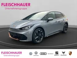 Vaporgrau Neu 2024 Cupra Born Kleinwagen | 40.190 € (Etwas zu teuer)