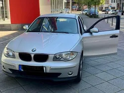 Grau Gebraucht 2005 BMW 116 Kleinwagen | 2.700 € (Fairer Preis)