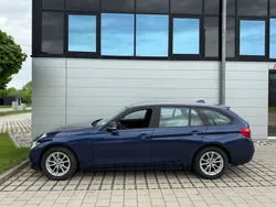 Blau Gebraucht 2018 BMW 320 Kombi | 18.999 € (Fairer Preis)