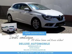 Weiß Gebraucht 2018 Renault Mégane IV Limousine | 9.850 € (Fairer Preis)