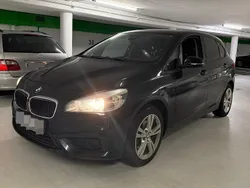 Schwarz Gebraucht 2015 BMW 220 Active Tourer Comfort Edition Van / Kleinbus | 13.999 € (Superpreis)