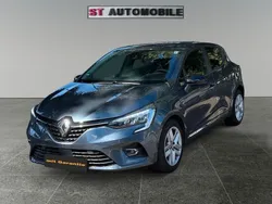 Grau Gebraucht 2021 Renault Clio V Business Limousine | 9.990 € (Fairer Preis)