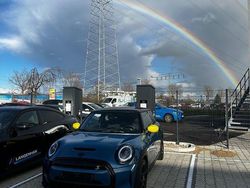 Blau Gebraucht 2022 Mini Cooper SE Kleinwagen | 19.700 € (Etwas zu teuer)