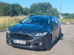 Grau Gebraucht 2017 Ford Mondeo ST Kombi | 18.000 € (Etwas zu teuer)