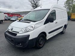 Weiß Gebraucht 2017 Toyota Proace Van | 3.950 €