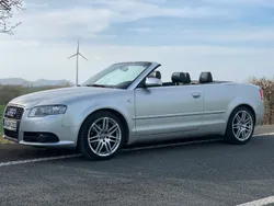 Lichtsilber metallic Gebraucht 2007 Audi A4 Cabriolet S-Line Cabrio | 18.799 €