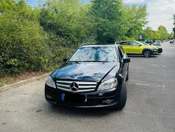 Schwarz Gebraucht 2010 Mercedes C220 Kombi | 10.000 € (Teuer)