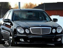 Schwarz Gebraucht 2007 Mercedes E220 Classic Limousine | 9.000 €