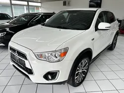 Weiß Gebraucht 2016 Mitsubishi ASX Diamant Edition SUV | 10.900 € (Fairer Preis)