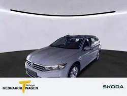 Grau Gebraucht 2023 VW Passat IQ Drive Kombi | 25.420 € (Guter Preis)