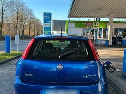 Blau Gebraucht 2009 Fiat Grande Punto Kleinwagen | 2.100 €