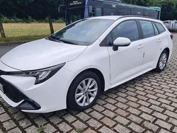 Gebraucht 2023 Toyota Corolla Business Edition Kombi | 17.000 € (Superpreis)