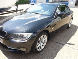 Schwarz metallic Gebraucht 2010 BMW 318 Cabriolet Cabrio | 25.800 €