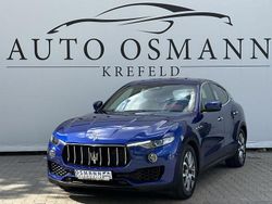 Blau Gebraucht 2019 Maserati Levante GranLusso SUV | 38.500 €