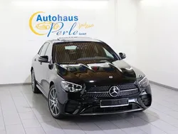 Schwarz Gebraucht 2021 Mercedes E300 AMG line Limousine | 40.990 € (Etwas zu teuer)