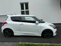 Weiß Gebraucht 2012 Suzuki Swift Sport Kleinwagen | 4.200 € (Superpreis)