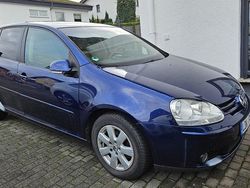 Blau Gebraucht 2006 VW Golf V Kleinwagen | 2.700 € (Guter Preis)