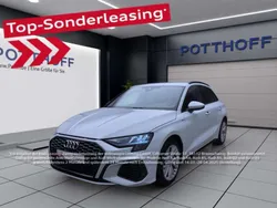 Weiß Gebraucht 2024 Audi A3 Sportback S-Line Limousine | 31.750 € (Guter Preis)